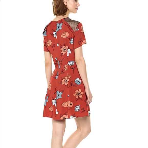 MINKPINK midi floral dress - Picture 3 of 4